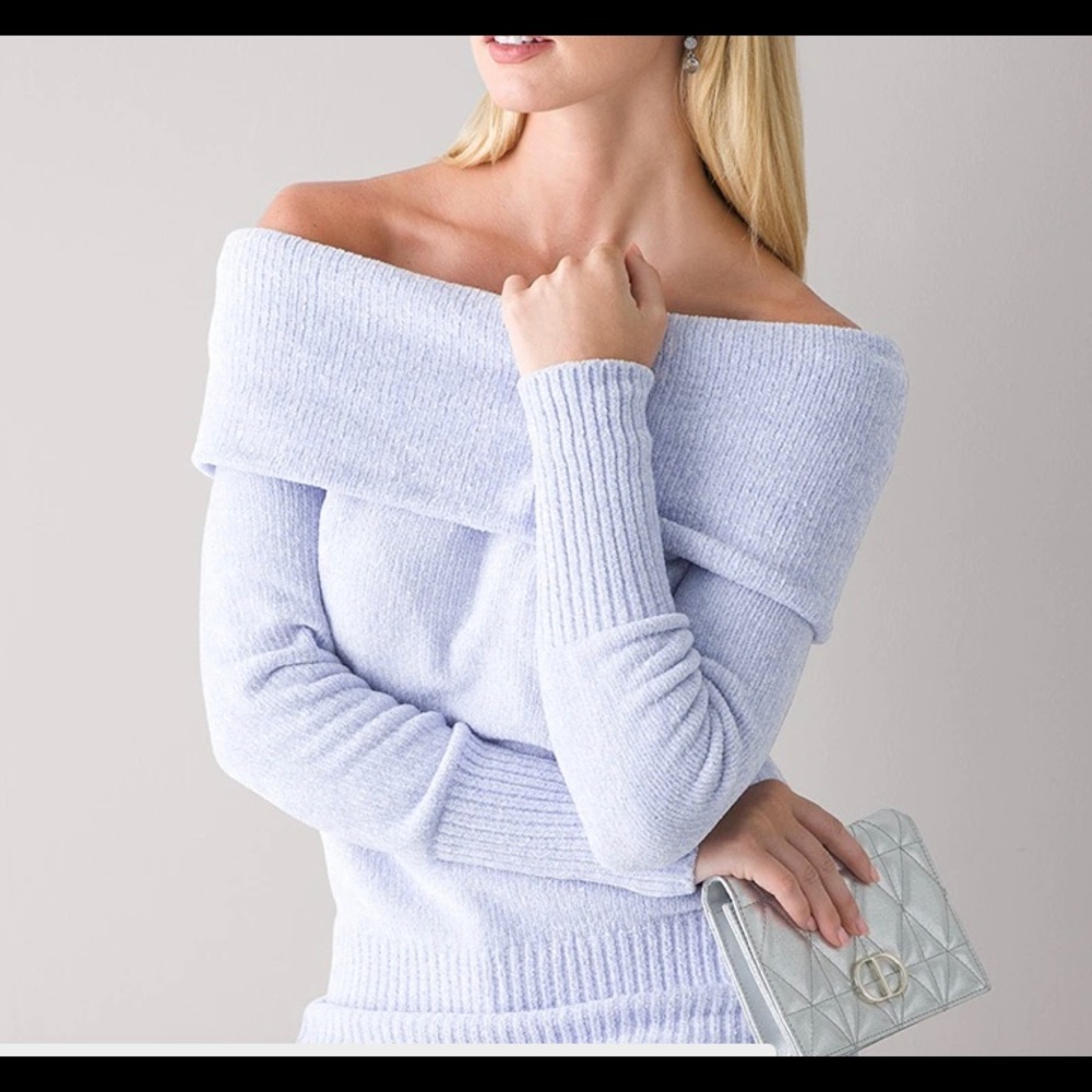 White House Black Market Off-the-Shoulder Sweater Large
